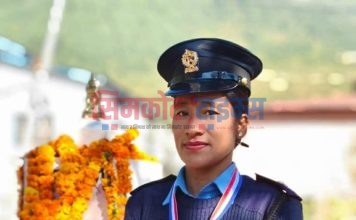 प्रहरी सहायक निरीक्षक गिरीलाई उत्कृष्ट भन्दै प्रदेश प्रहरीद्धारा पुरस्कृत