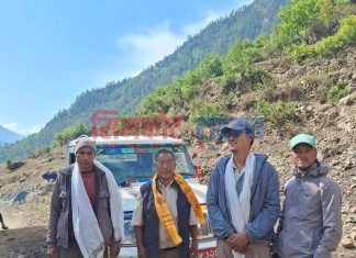खगालगाउँमा पहिलो पटक गाडी पुगेपछि खुसीयाली