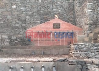 छरपुष्ट बग्ने पानीका लागि ब्यवस्थित धारा निर्माण