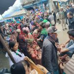 सिमकोटमा ग्यासको अभाव, खाली सिलिन्डर बोकेर लाइनमा बस्न बाध्य उपभोक्ता