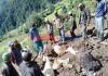 बर्षाले गोठ भत्किदा भेडाबाख्रा पुरिएर मरे
